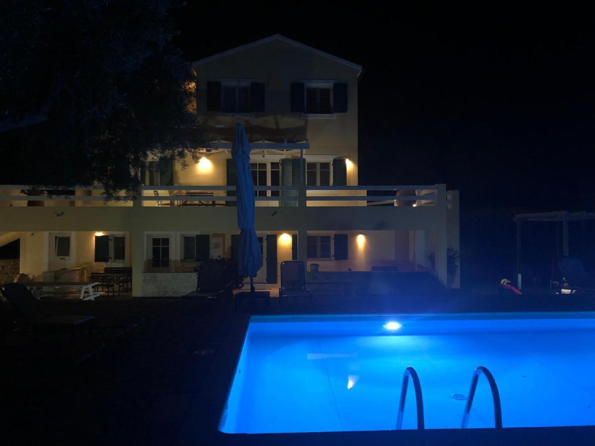Villa Elaia Suites & Apartments No.6 Gaios Extérieur photo